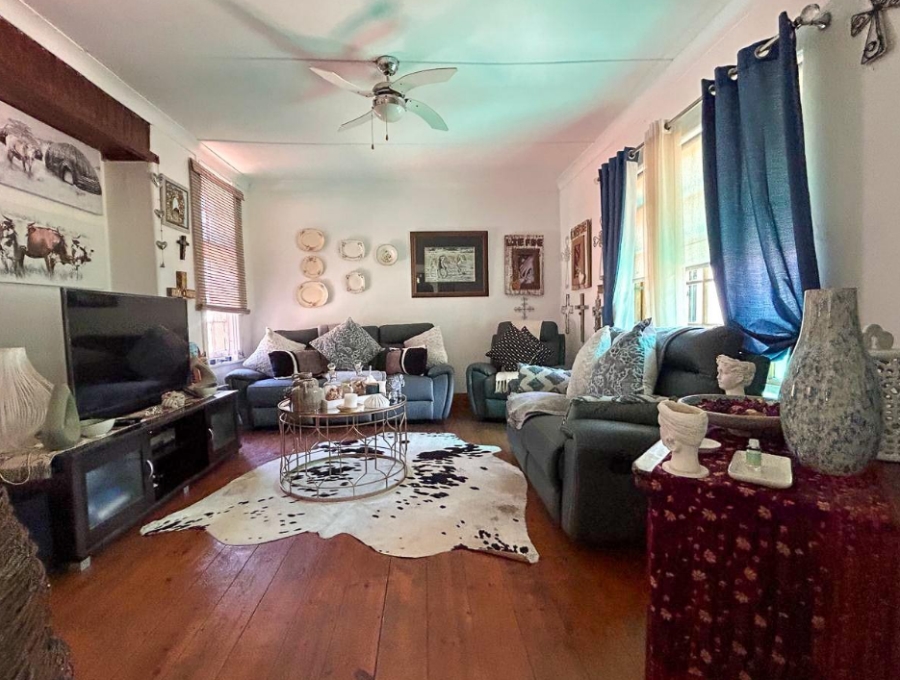 4 Bedroom Property for Sale in Parys Free State